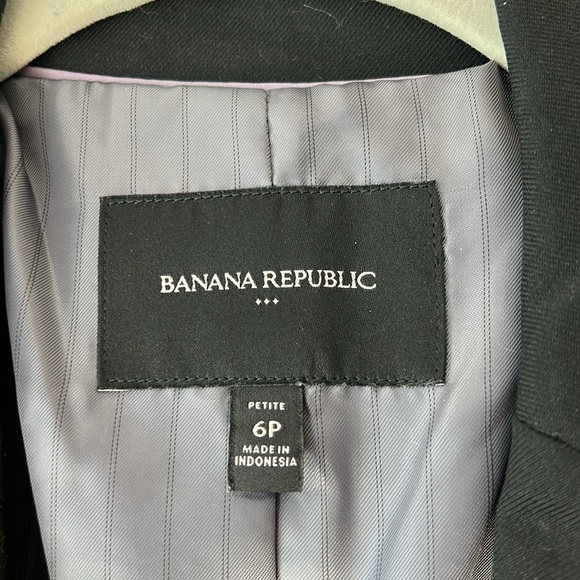 Banana Republic 6 Petite Ladies’ Black Blazer - Picture 14 of 15